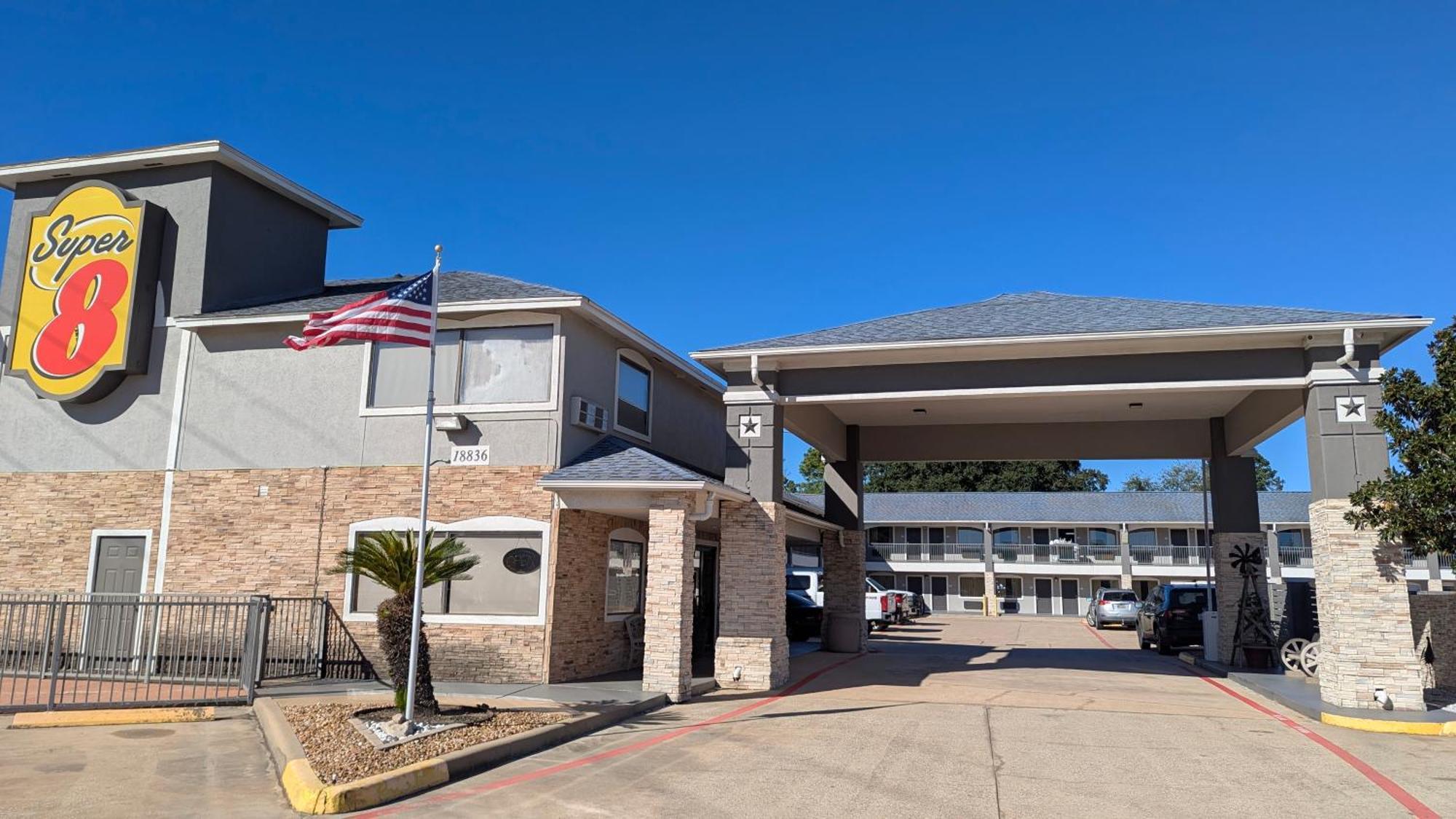 Super 8 By Wyndham Houston/Willowbrook Hwy 249 Extérieur photo