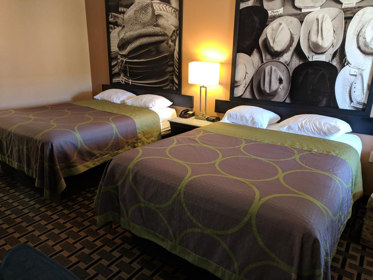 Super 8 By Wyndham Houston/Willowbrook Hwy 249 Extérieur photo